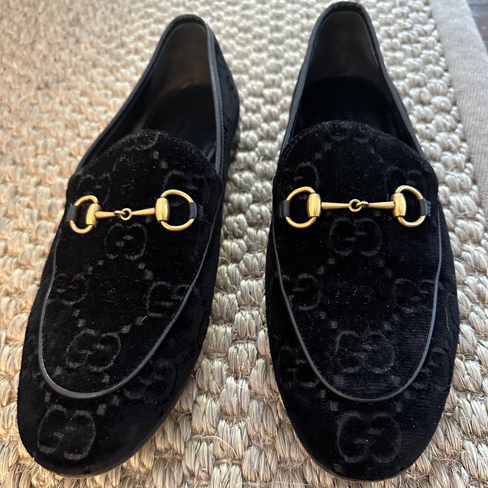 Gucci Jordaan Velvet Loafers, Black